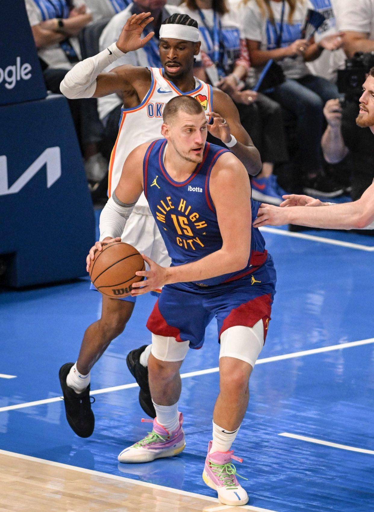 始探讨他对 始探讨他对