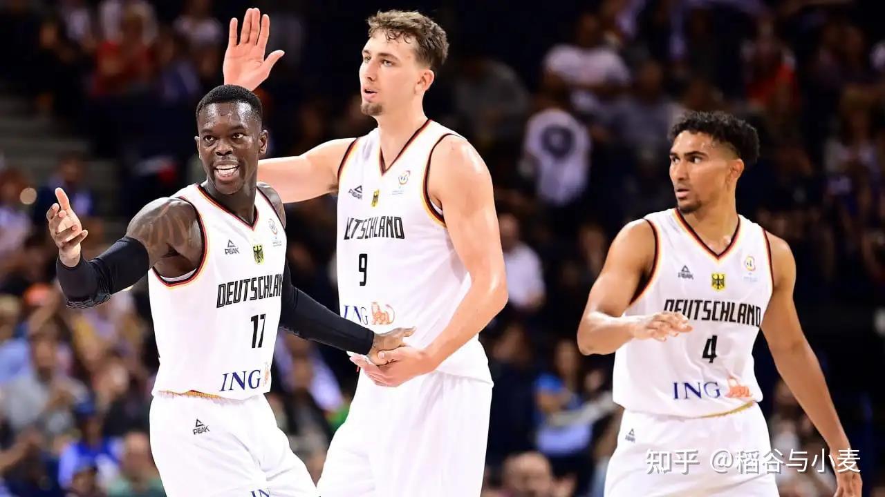 在当今足坛 在当今足坛