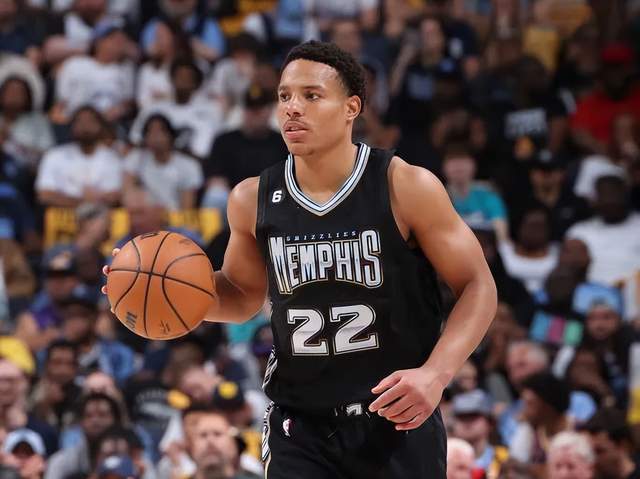 战术组合更 战术组合更